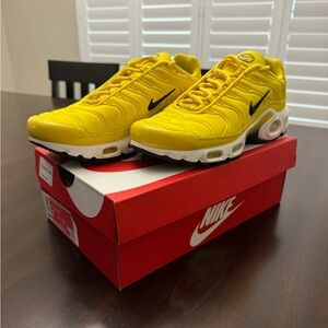 Women’s Nike Air Max Plus